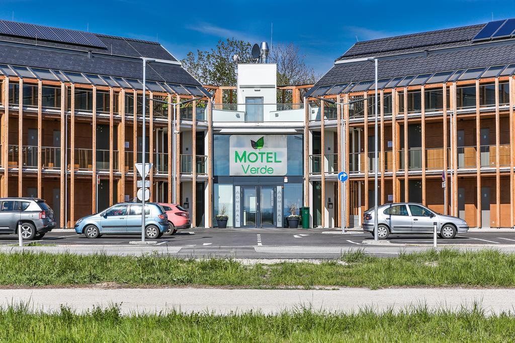Motel Verde Schoenau an der Triesting Luaran gambar